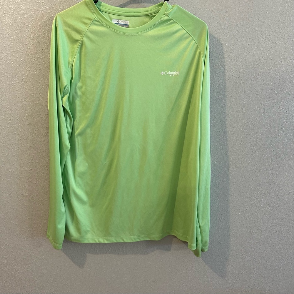 Columbia Green Long Sleeve Performance Shirt